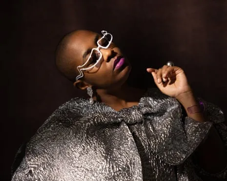 The Multifaceted Vocalist: Album Analysis – A Performer of Unique Abilities and Bold Diversity