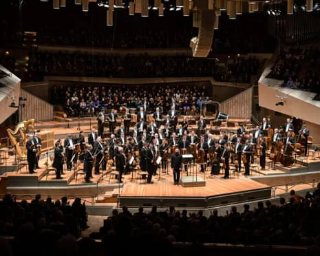 Schoenberg: Concerto for Violin, Transfigured Night, Jacob's Ladder Album Review – A Fascinating and Impressive Collection